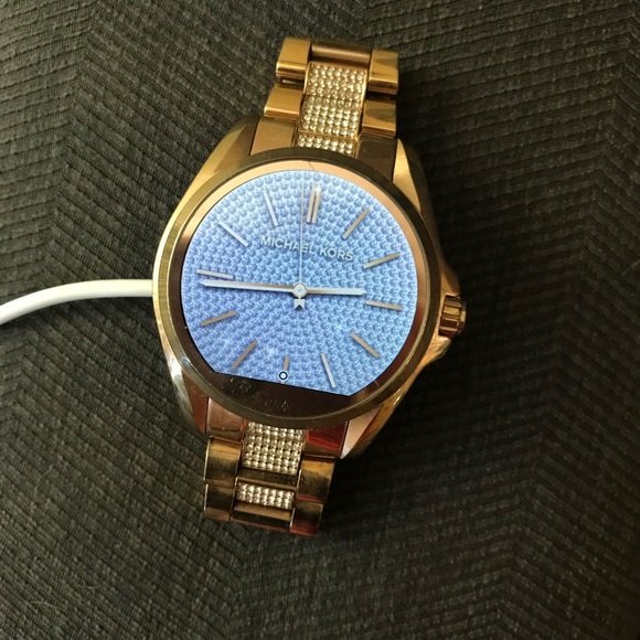 Michael Kors Smart Watch - Picture 5 of 5